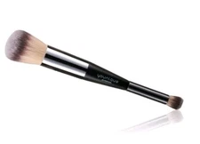 Younique -  Powder / Concealer Brush - NEW