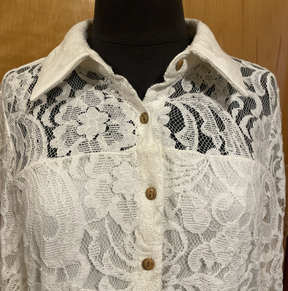 Vestido Oleg Cassini Blanco Encaje Talla 12 Botones Delantero Mangas Largas Foto 4 de 4