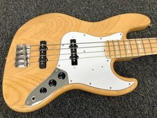 Fender Japan Exclusive Classic 70s Jazz Bass w/Tracking w/soft case USED