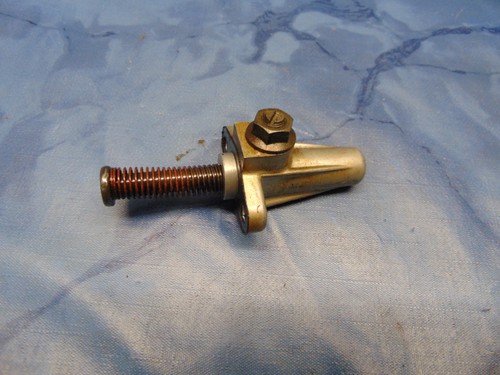 Suzuki GN 125 Steuerkettenspanner