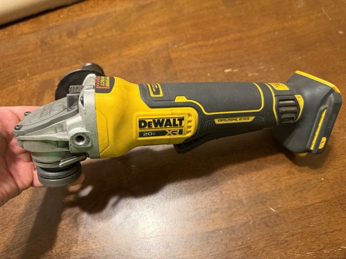 DEWALT 20V MAX XR Brushless 5" Grinder Tool Only DCG410 For Parts/Repair