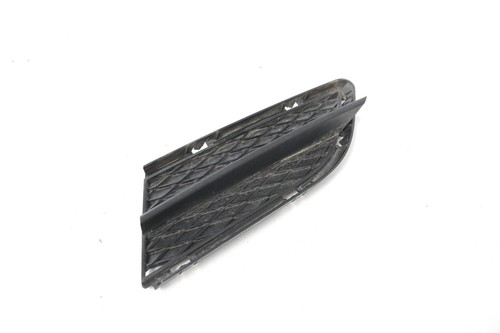 BMW 3 E90 320i 2009 RHD Nebelscheinwerfergrill vorne links 7138417 11322661