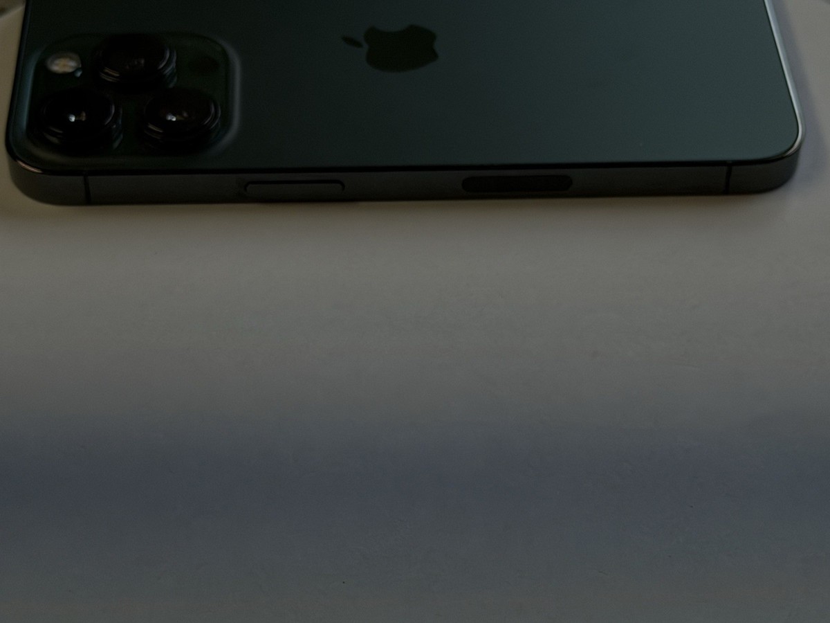 Apple iPhone 13 Pro - 128 GB - Alpine Green (Unlocked) for sale