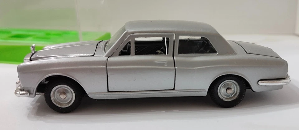 MEBETOYS  ROLLS ROYCE SILVER SHADOW - Art. A26 - Immagine 3 di 4