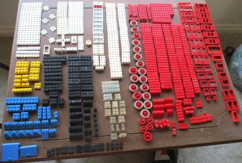 VINTAGE LEGO 1950s & Early 1960s MOST MARKED 'Patent Pending'