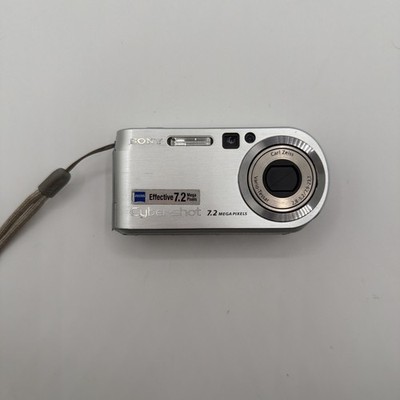 Sony Cyber-shot DSC-P200 7.2MP digital camera Silver