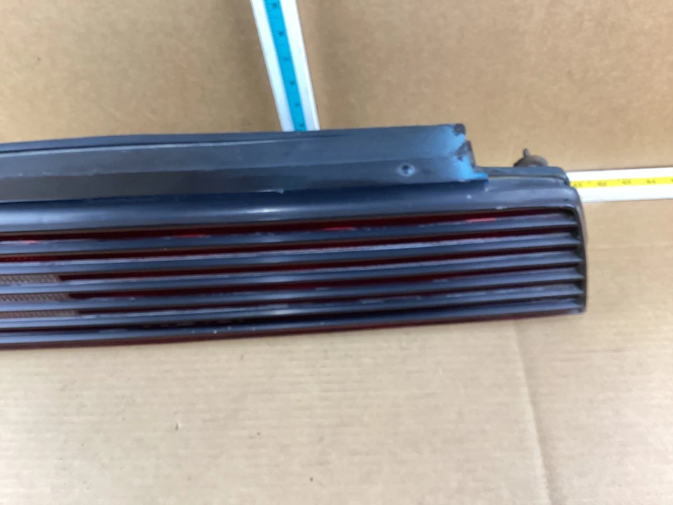 1982-1985 Pontiac Firebird conjunto de lanterna traseira direita lateral do passageiro - Imagem 3 de 4