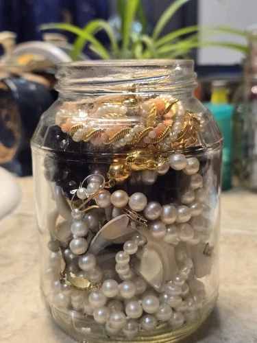 Jar Full Of Freshwater Pearls, Hand Knotted, Costume Jewelry, Lots Of Different
