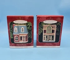 Hallmark Keepsake Ornaments House On Holly Lane & Grocery Store Vtg 90s