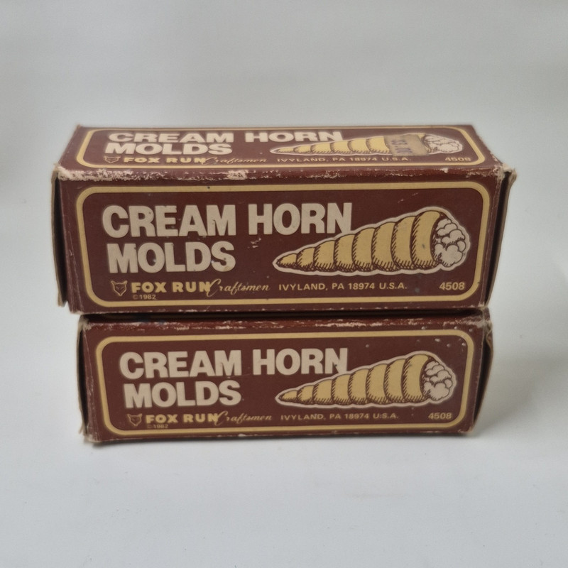 Fox Run Craftsmen 4508 Cream Horn Molds Set of 6 Metal Cone Forms Silver