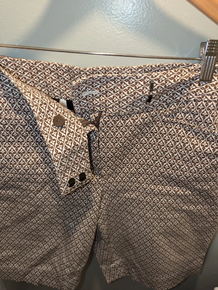 Pantalones Cortos Elásticos Talbots Petite Bermudas Talla 8P Bonito Diseño Marfil Marrón 32W Foto 3 de 4