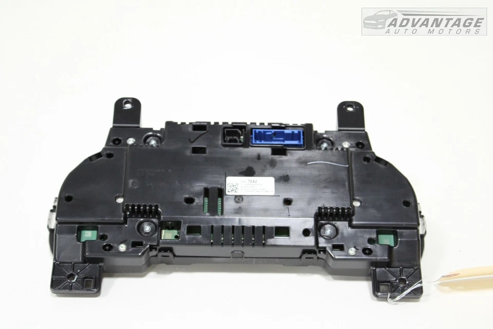 2016-2018 CADILLAC CT6 INSTRUMENT DASHBOARD GAUGE CLUSTER SPEEDOMETER 82K OEM - Image 4 of 4