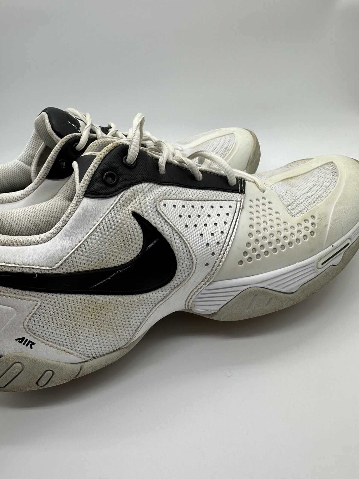 NIKE INDOOR COURT DRAG-ON AIR Athletic Shoes Sneakers 407869-101 Women's Size 12 thumbnail 8