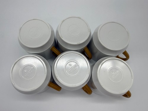 Set of 6 Lenox Ware Sunflower Melamine Yellow Tea Cups & Saucers Made in USA - Picture 9 of 9