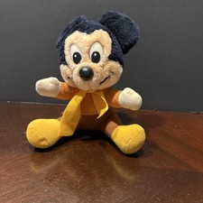 0453 Vintage Disney World Mickey Mouse Christmas Carol Plush 7