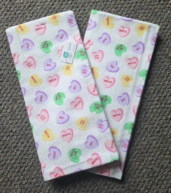 Set Of 2 Valentine's Day Candy Heart Kitchen Towels Envogue With Love Absorbent 