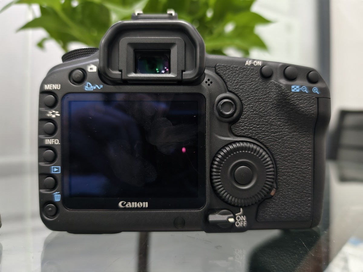 ★良品★ キヤノン CANON EOS 5D MARKII Amazon.com : Canon EOS 5D Mark II 21.1MP Full Frame CMOS Digital
