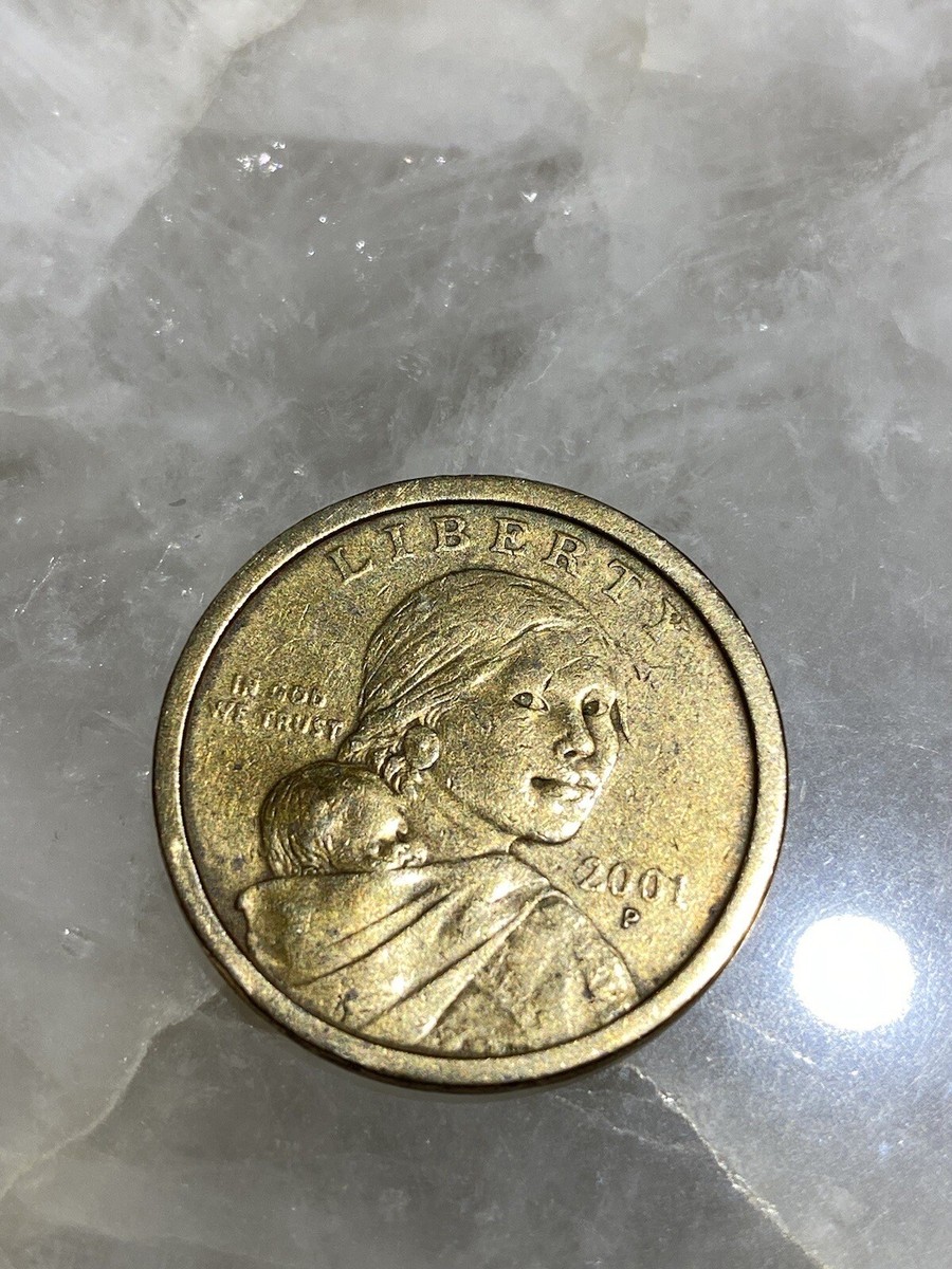 2001 P SACAGAWEA ONE DOLLAR US LIBERTY GOLD COLOR COIN