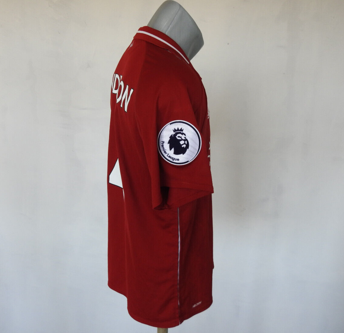 Liverpool 2018 Home Jersey #14 Henderson New Balance Red Shirt