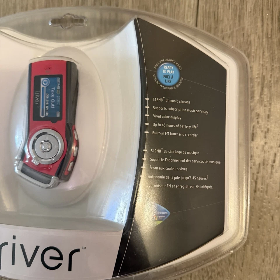 NEW iRiver T 10 Red (512 MB) Digital MP3 Media Player - Image 3 of 4