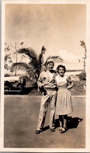 Vtg 1940s WW2 Snapshot Photo Sailor Man Woman Couple Tropical Beach Hawaii Era