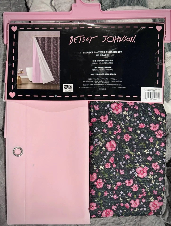 Betsey Johnson 14 pc Fabric Shower Curtain Complete Set Black Pink Floral Mums - Image 4 of 4