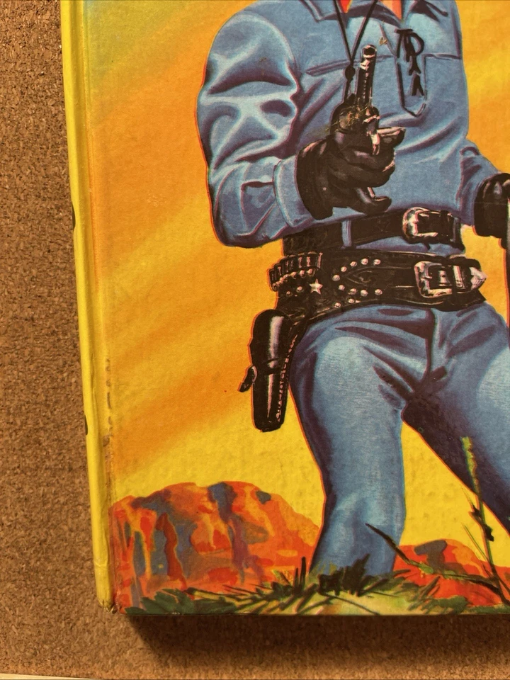 Lone Ranger Annual UK 1954 VGC Unclipped, No pen, US colour reprints throughout - Image 4 of 4