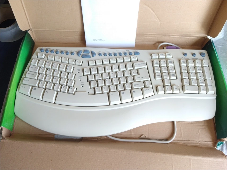 NEW Ortek Ergonomic Keyboard Wired PS/2 EKB-804 PRO White - Image 2 of 4