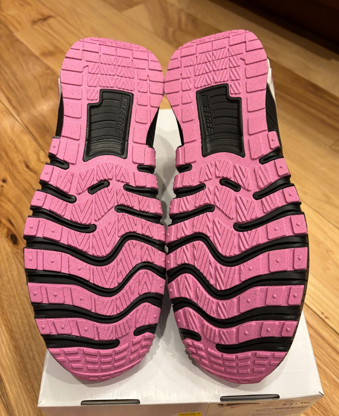 Nike By You Free Metcon 6 White Pink Black IM1373 900 Women's Size 11.5 Men's 10 thumbnail 7