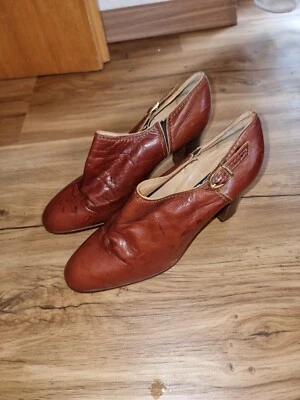 Casadei Stiefeletten Größe 39 Made in Italy. Absatzhöhe 8 cm - Bild 1 von 2