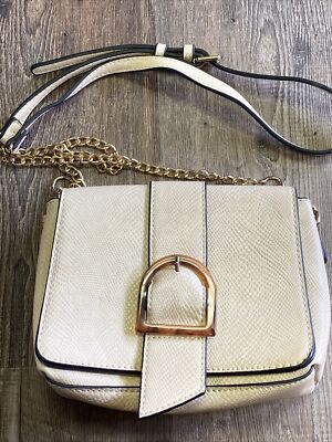 Moda Luxe Francesca's Crossbody Purse Bag Gold Chain Tortoise Buckle Flap Ivory