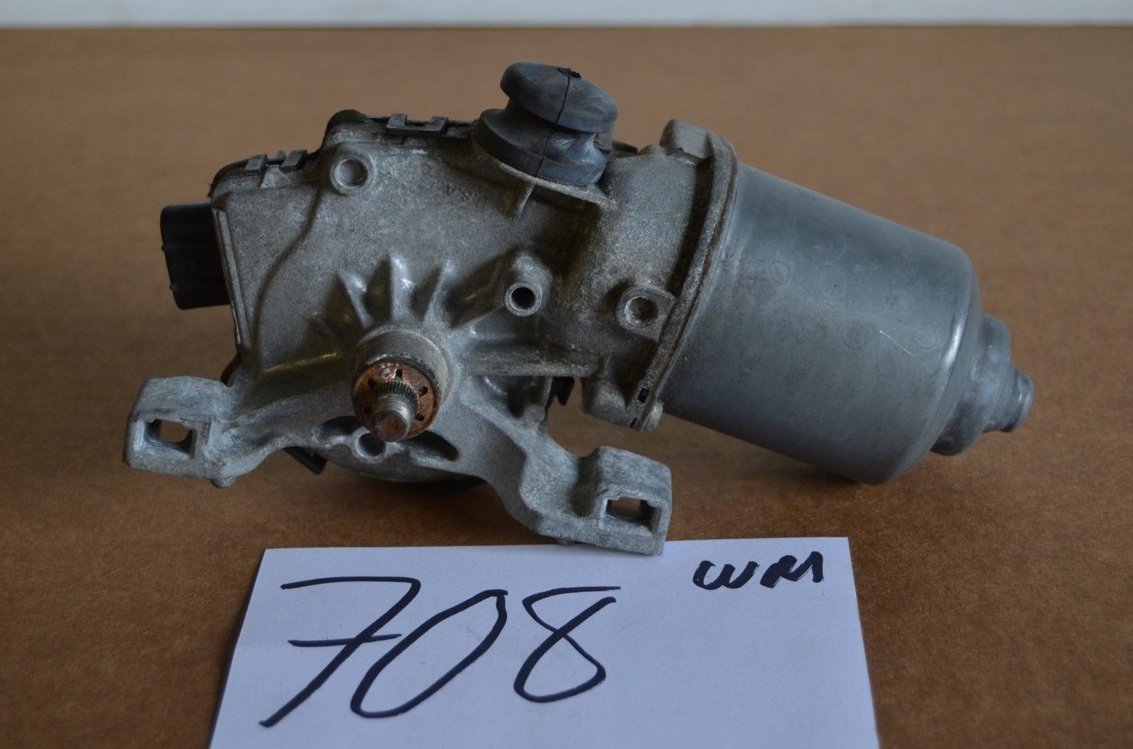 06 07 08 09 10 11 12 Ford Fusion FRONT Used front Windshield Wiper Motor #708-WM