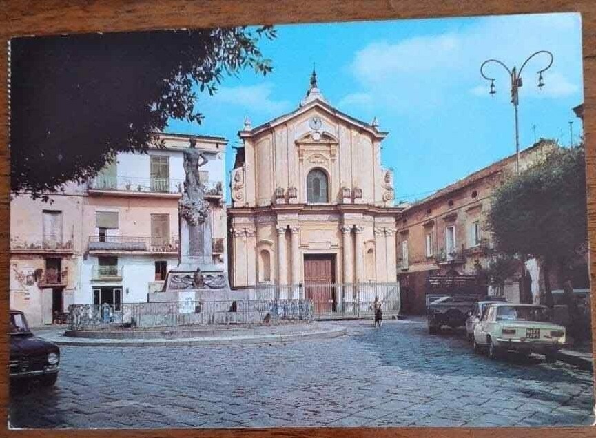 Foto 1 di 4