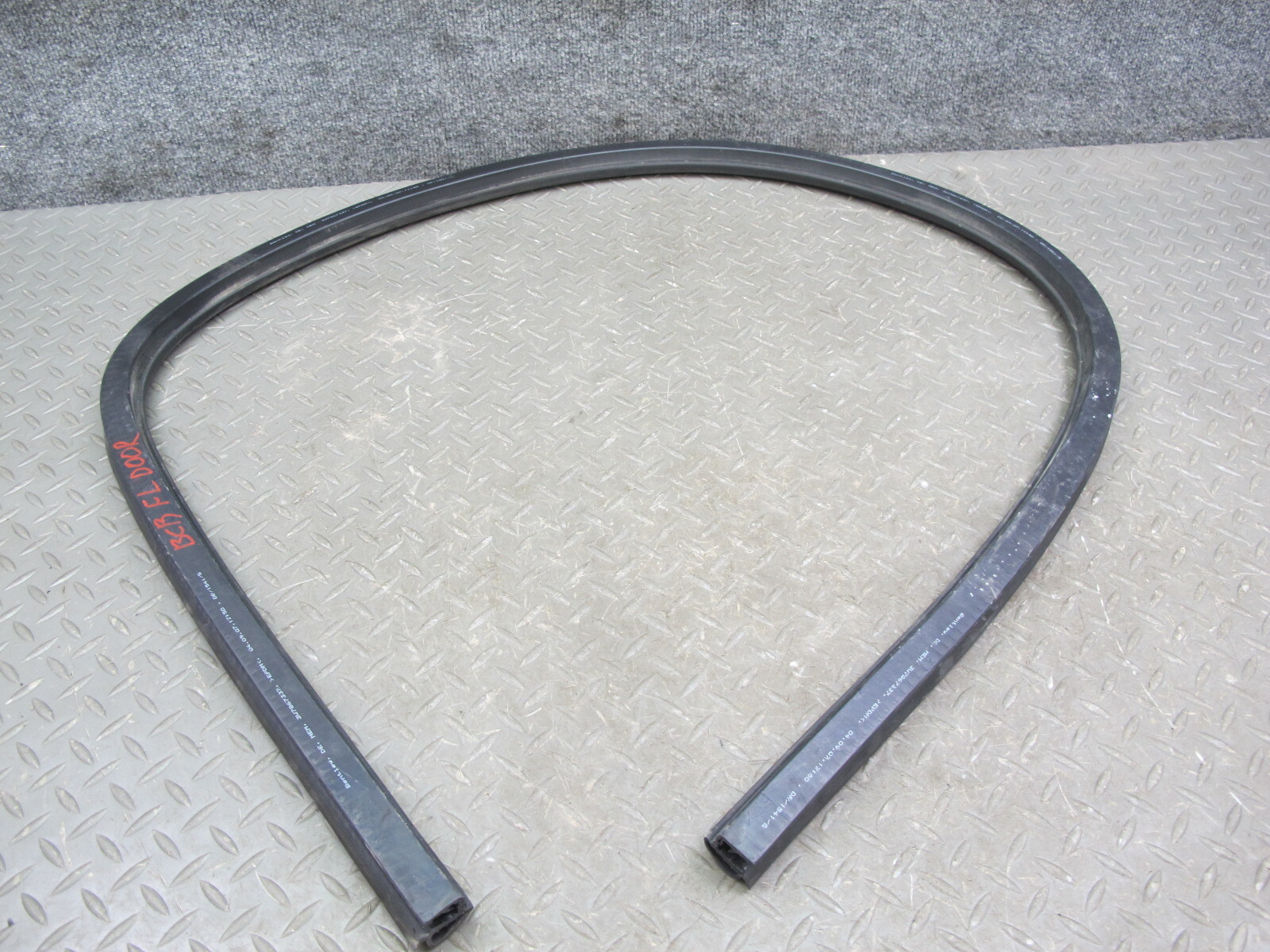 07-11 BENTLEY CONTINENTAL GTC A PILLAR & DOOR WEATHERSTRIP RUBBER SEAL SET