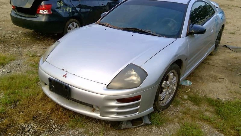 01 02 03 04 05 Radiador MITSUBISHI ECLIPSE Foto 2 de 4