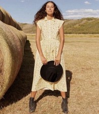 Size Small Christy Dawn Piper Midi Dress in Wildflower Field