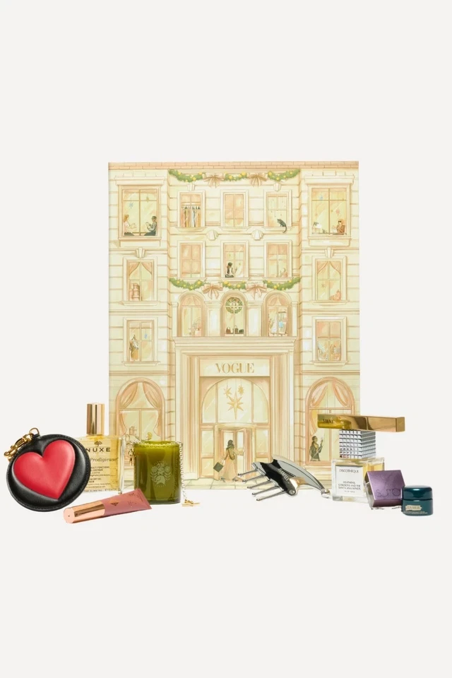 Vogue Festive Caledar 2025 valor $2000 en mano envío gratuito a Estados Unidos 32 productos tamaño completo Foto 4 de 4