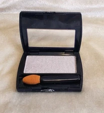 MAYBELLINE Expert Eyes Eye Shadow 30 SILVER LILAC (pearl) D-04 .10 oz 2.9 g rare