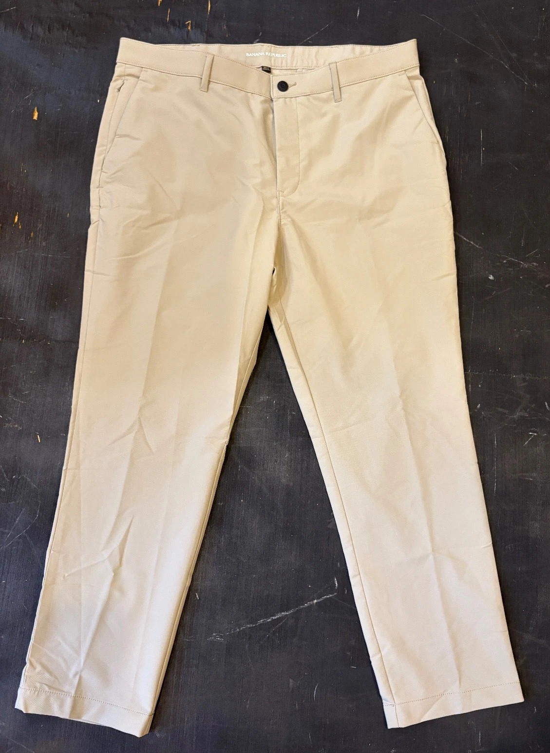 Banana Republic Pants Mens 38 W 29 L Beige 100% Polyester Item #1557516 NWT