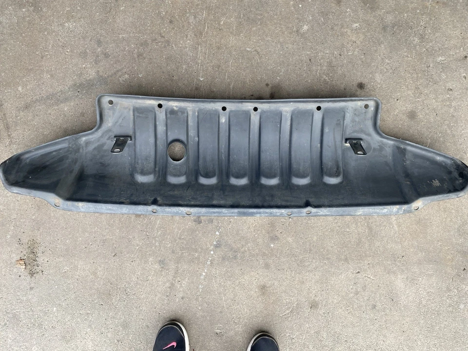 Presa de aire de parachoques inferior delantero OEM 07-18 Jeep Wrangler 46863D MOPAR Foto 2 de 4