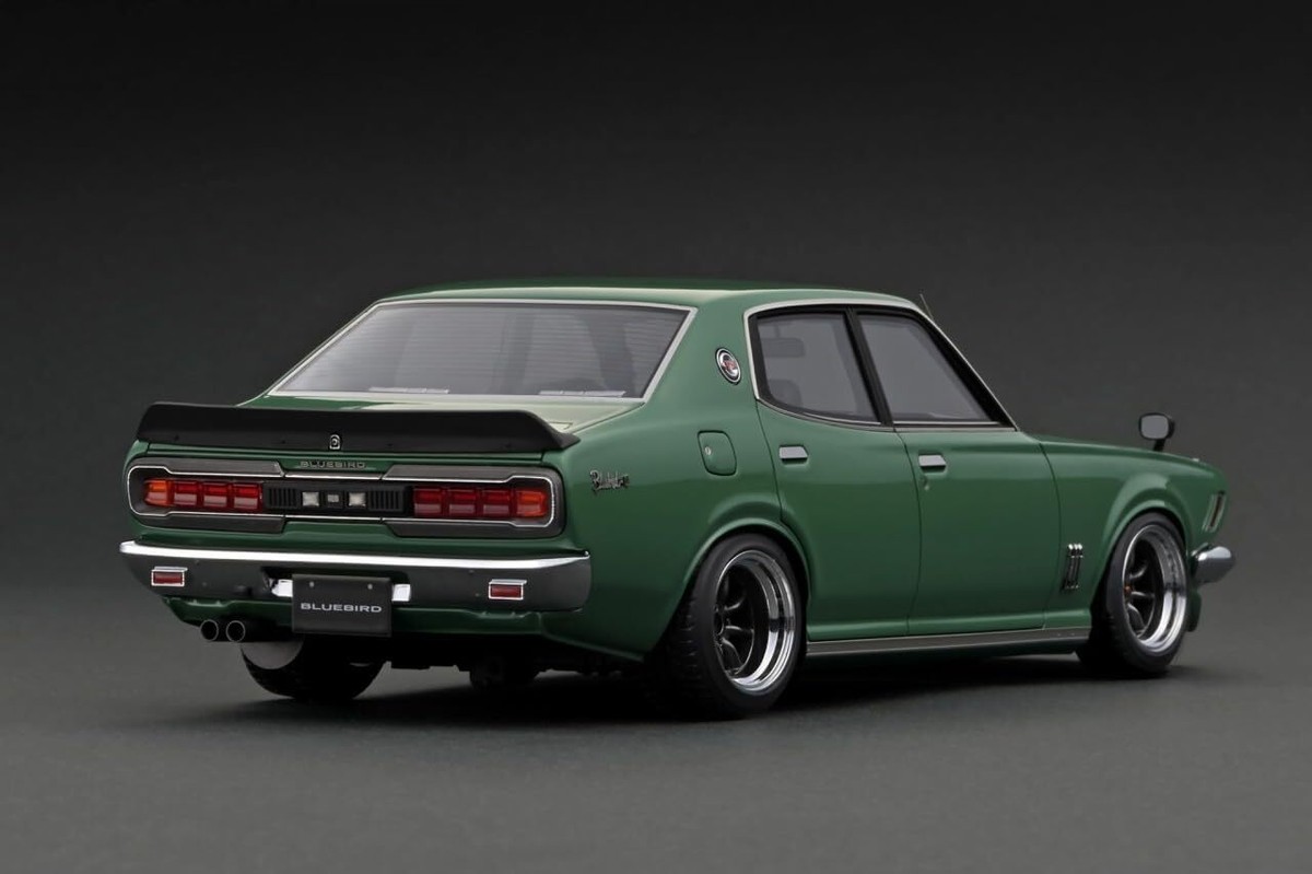 ignition model 1/18 Nissan Bluebird U 2000GTX (G610) Green