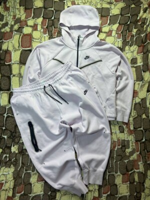 nike tech fleece suit womens