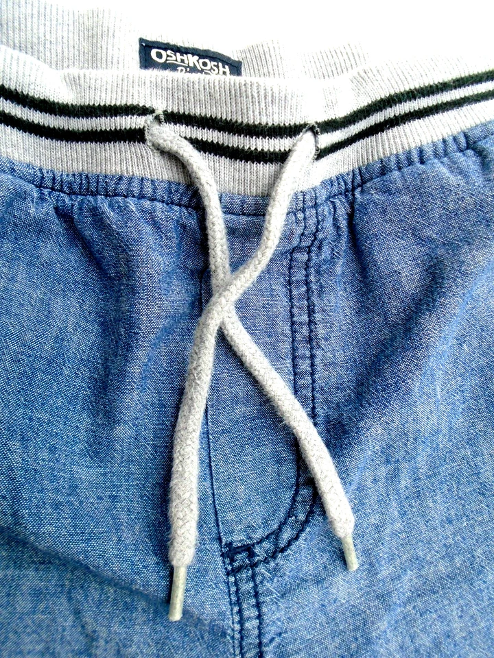 Osh Kosh Boy's Light Washed Jean Shorts Size: 10-12 Elastic Adjust Waist - Image 4 of 4