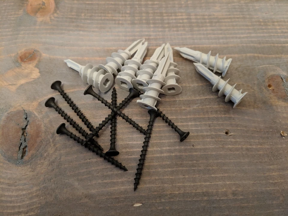 1/2" Deep Industrial Pipe wall Bracket,Floating Shelf, Rustic Shelf, Steampunk - Image 4 of 4