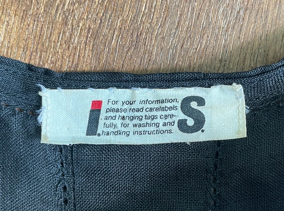 ISSEY MIYAKE Vintage Tee Made in Japan - Image 4 of 4