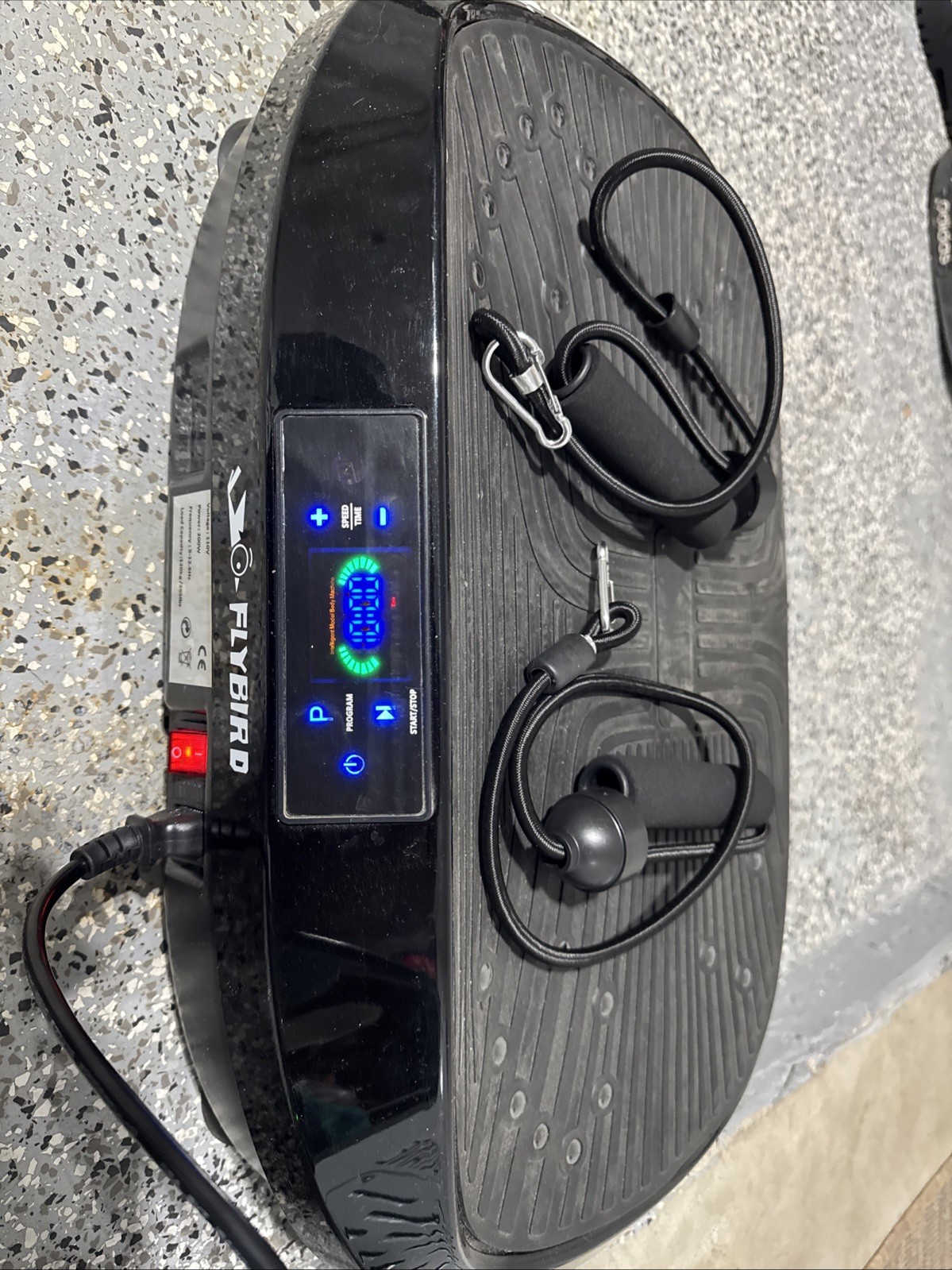 FLYBIRD Vibration Plate Exercise Machine, 120 Adjustable Speed w/ Straps