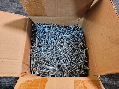 Box of 3000 Evco Extra Sharp Hex Washer Head Sprint Point Screw 8'' x 2'' 8X2TPB