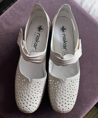 Rieker White Laser Cut Mary Jane NWT Women EU 40 - US 9
