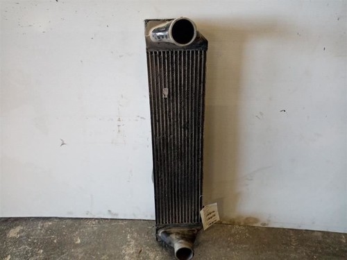 1E0051450000 Peterbilt 335 Intercooler Charge Air Cooler  (9604603