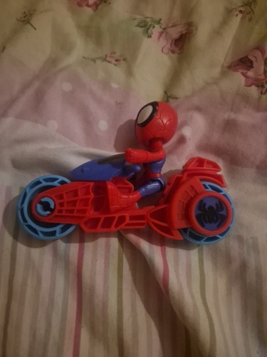 Marvel Spidey and His Amazing Friends Spidey Figur und Motorrad
